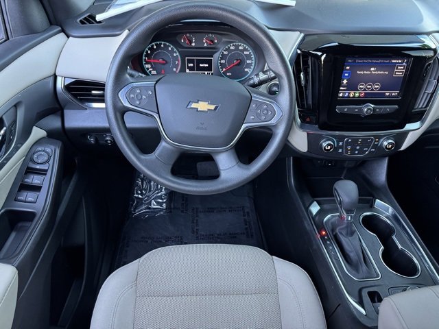 2022 Chevrolet Traverse LS photo 14