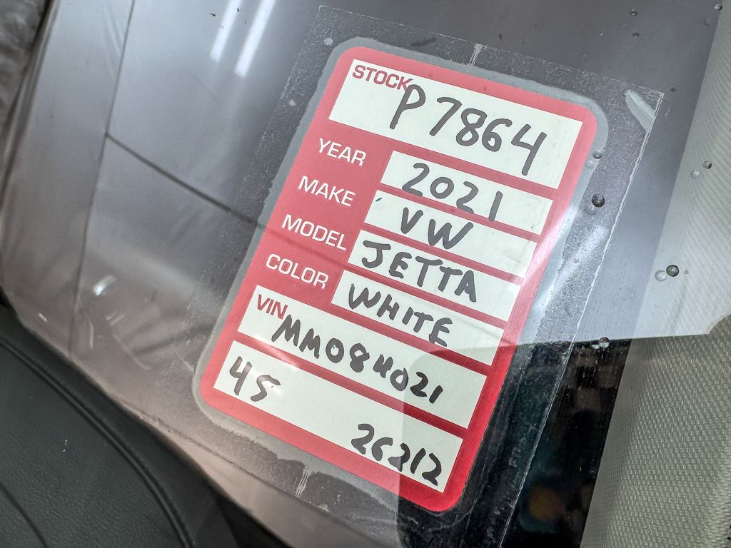 2021 VOLKSWAGEN JETTA - Image 30