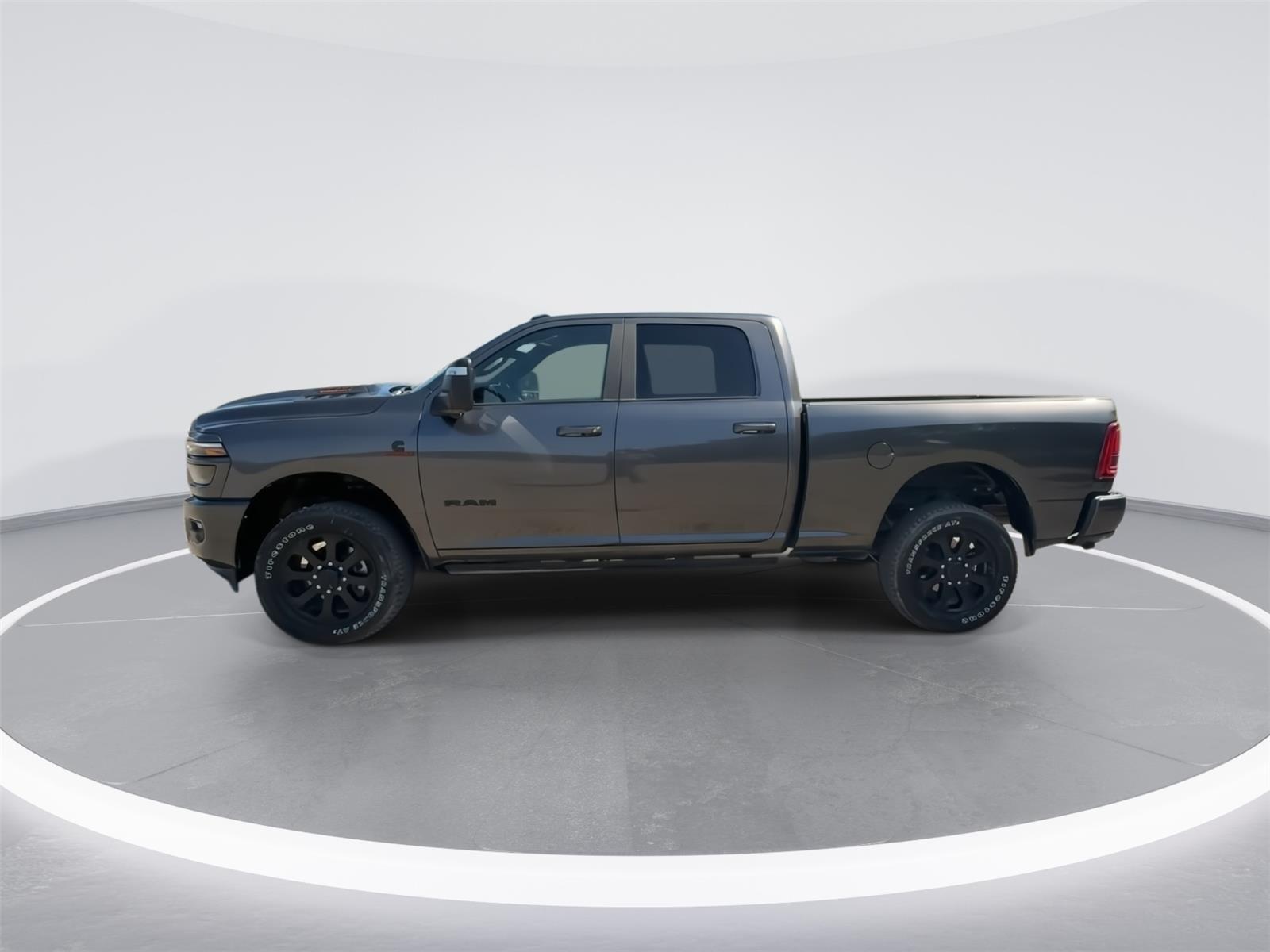 2025 Ram 2500 Laramie photo 4