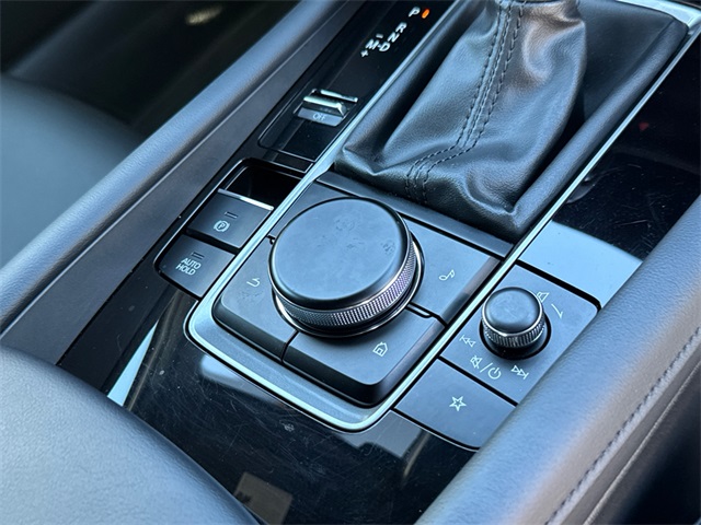 2025 Mazda Mazda3 2.5 Select Sport photo 18
