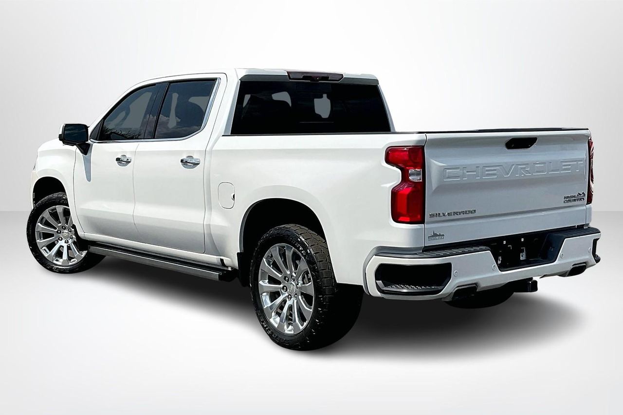 2021 Chevrolet Silverado 1500 High Country photo 4