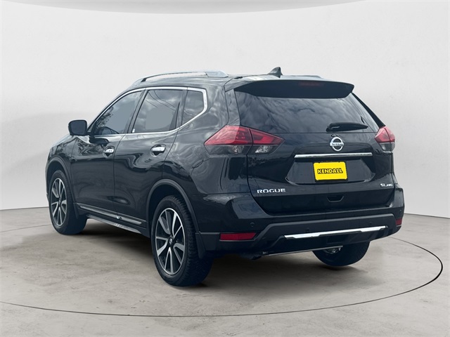 2020 Nissan Rogue SL photo 2