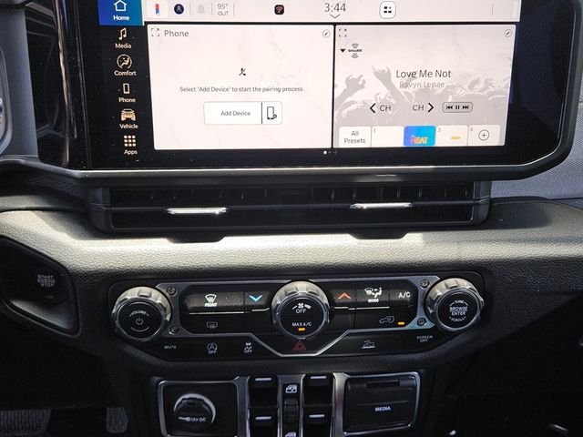 2025 Jeep Gladiator Sport photo 19