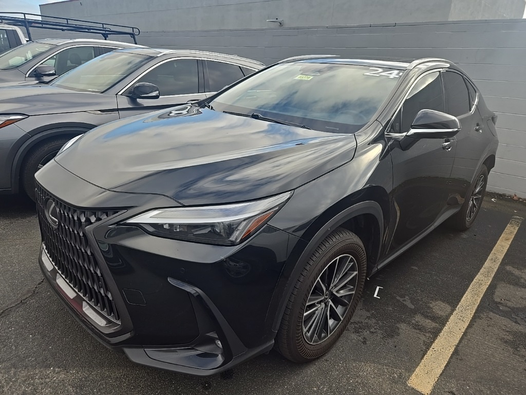 2024 Lexus NX 350's photo