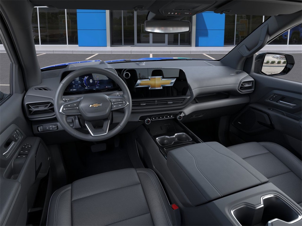 2025 Chevrolet Silverado EV LT photo 14