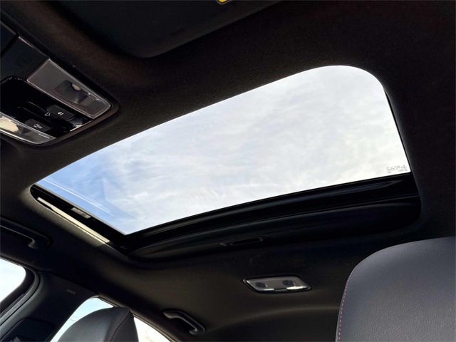 2023 Kia Forte GT photo 4