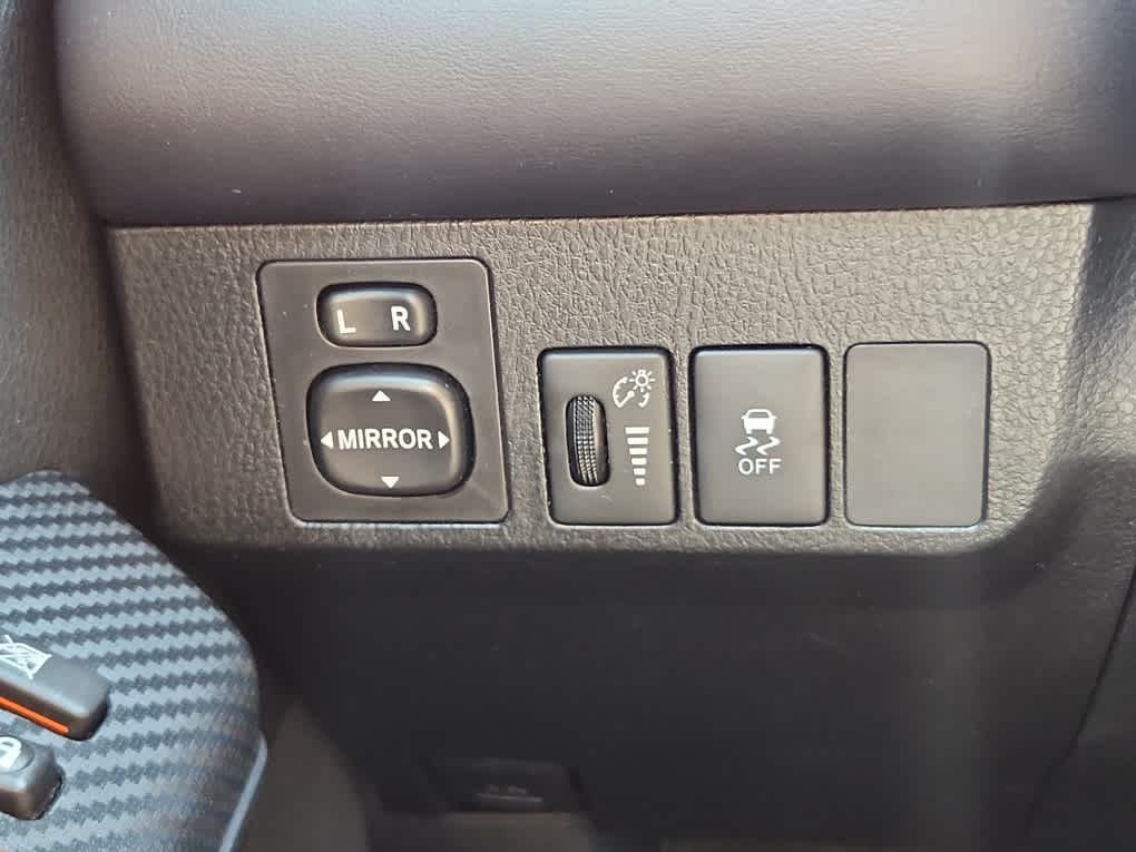 2013 Toyota RAV4 Limited photo 15
