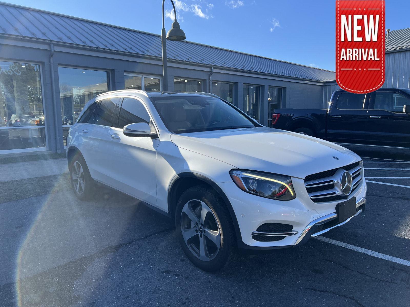 2018 Mercedes-Benz GLC GLC300's photo