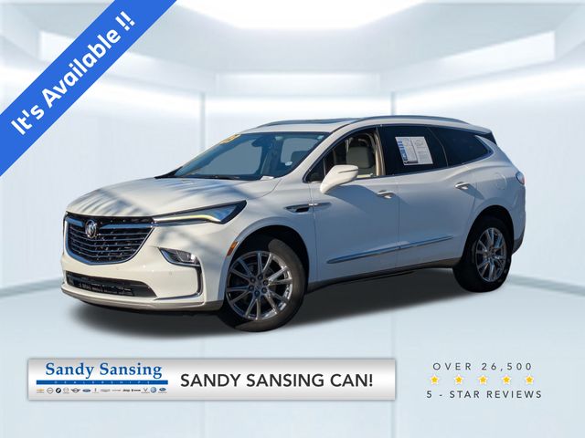 2023 Buick Enclave Essence's photo