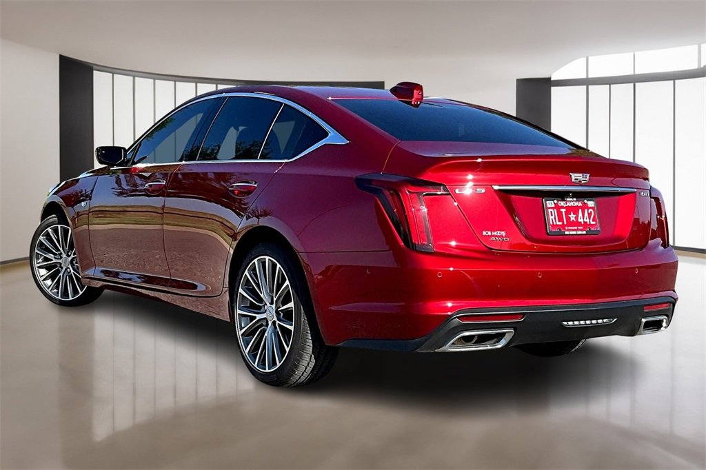 2025 Cadillac CT5 Premium Luxury photo 2