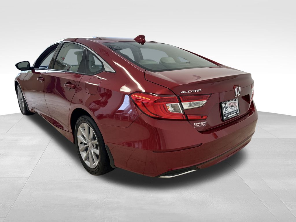 2022 Honda Accord LX photo 4