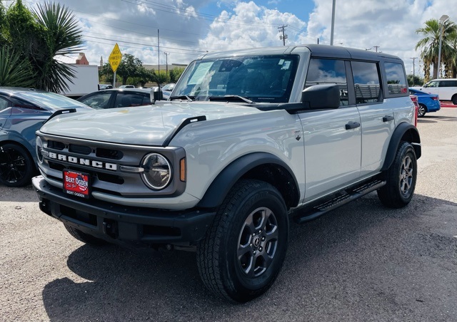 2023 Ford Bronco Base Big Bend Black Diamond Outer Banks photo 3