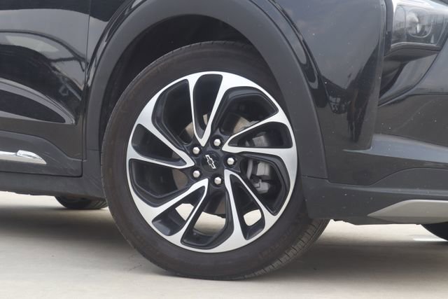 Used 2023 Chevrolet Bolt EUV Premier with VIN 1G1FZ6S05P4110554 for sale in San Antonio, TX