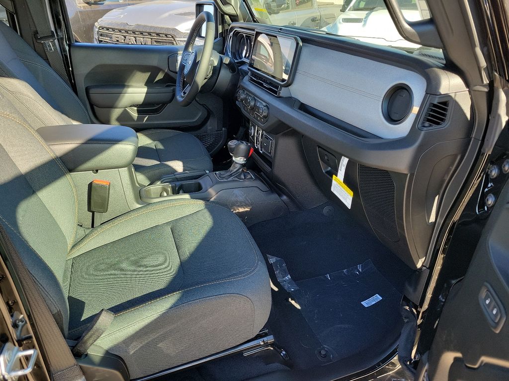 2025 Jeep Wrangler Sport S photo 9