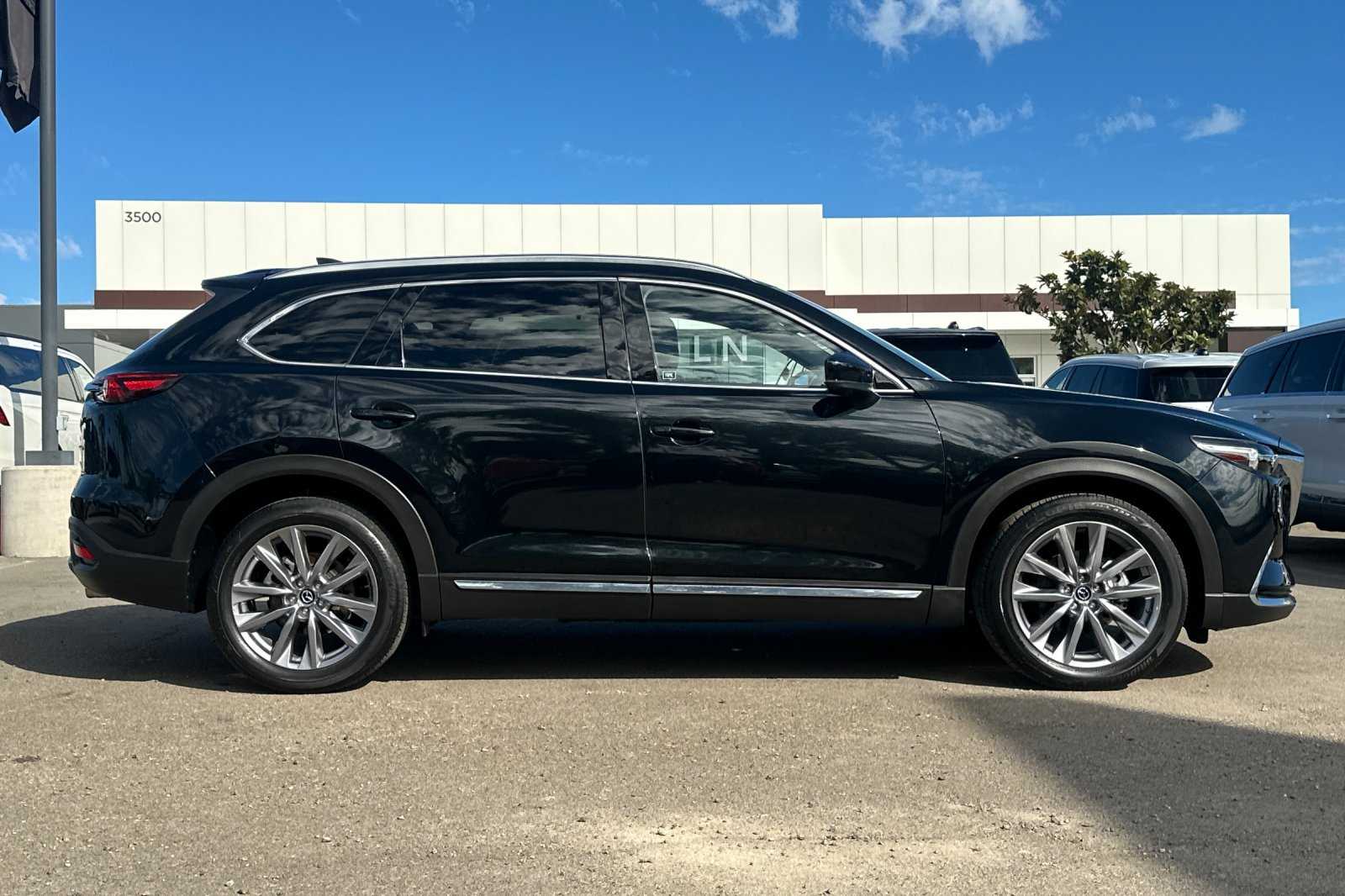 2023 Mazda CX-9 Grand Touring photo 3