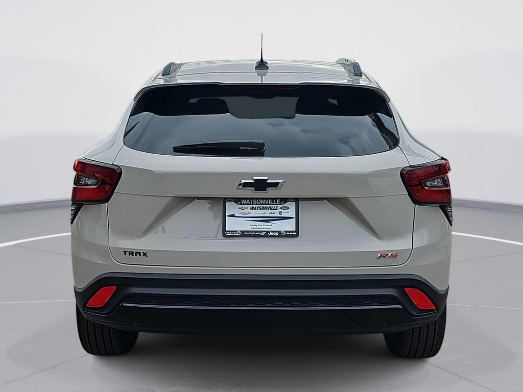 2026 Chevrolet Trax photo 3