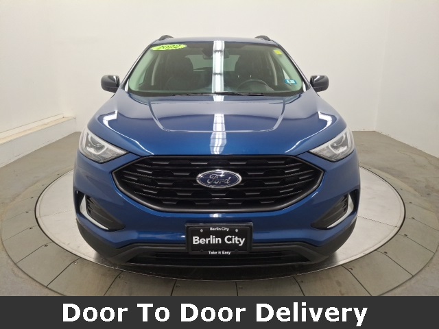 2022 Ford Edge SEL photo 2
