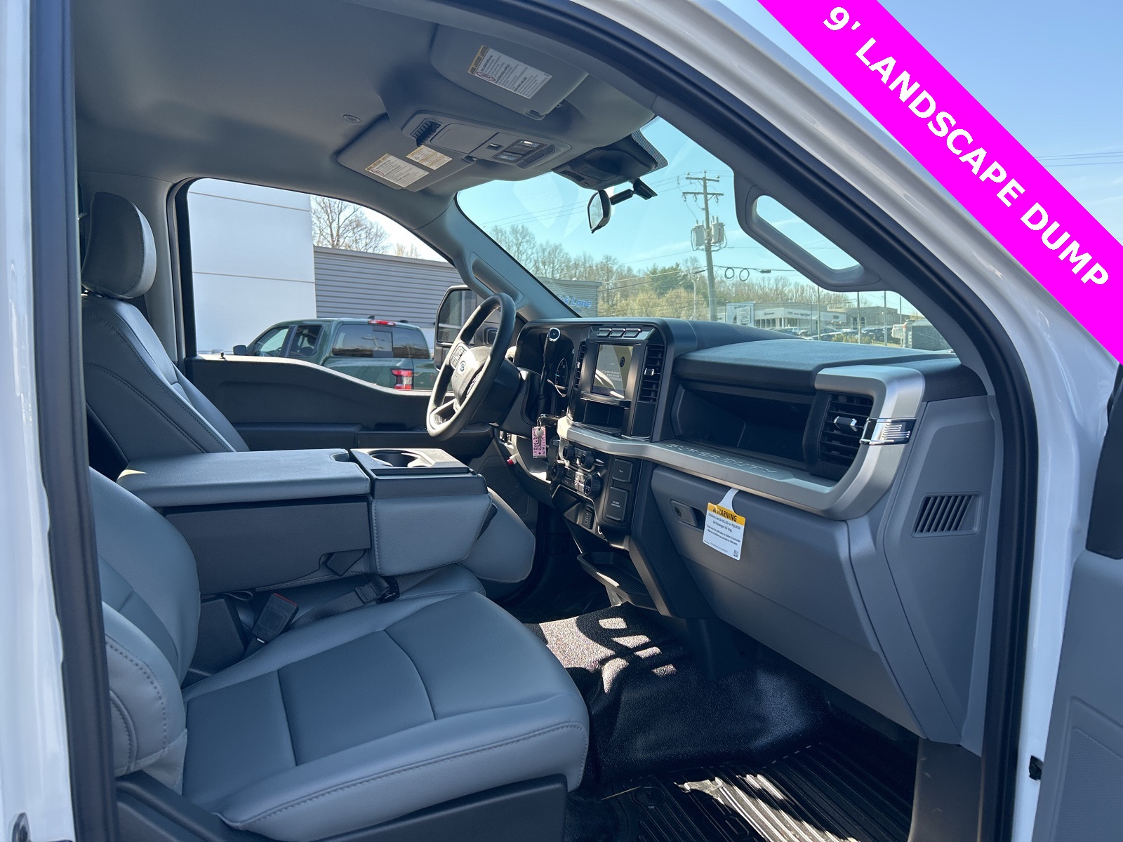 2024 Ford F-350 photo 4