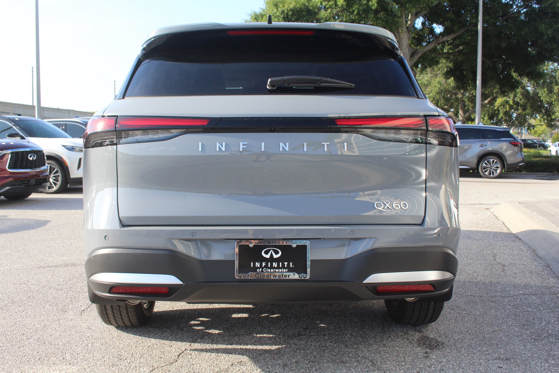 2026 Infiniti QX60 Luxe photo 4