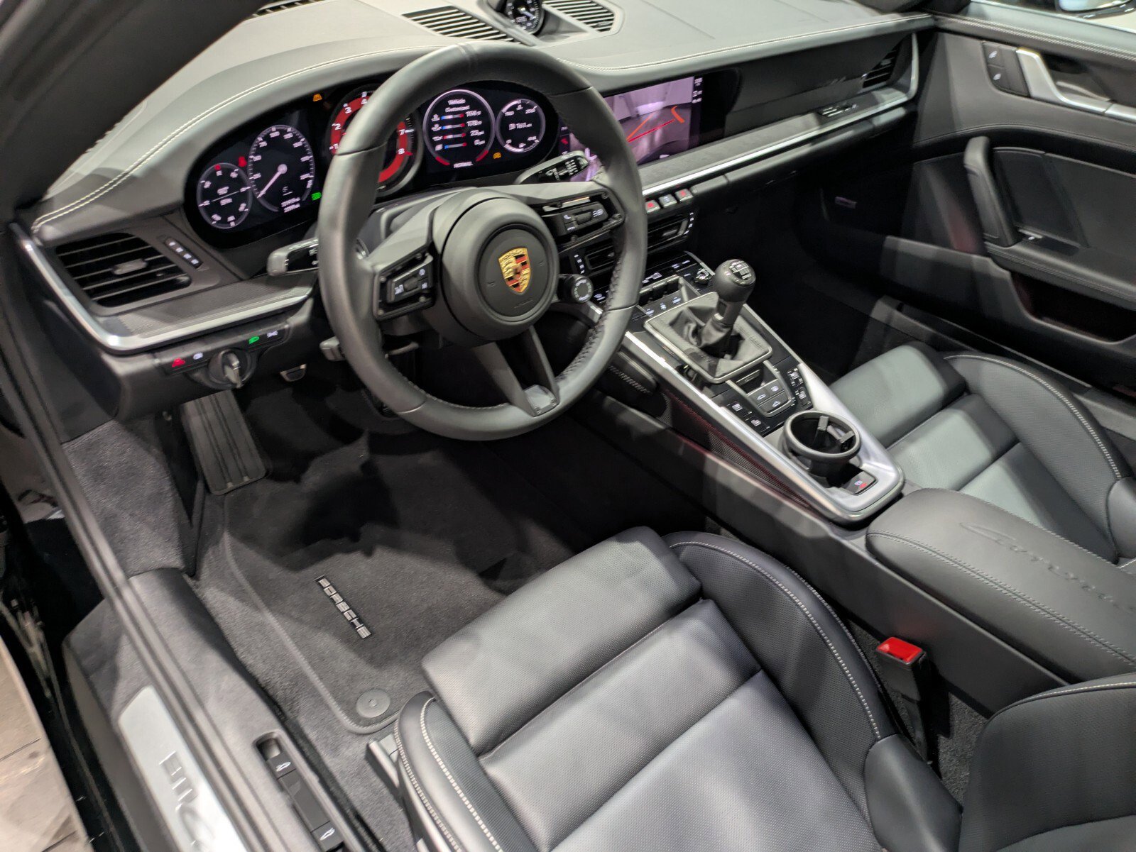 2024 Porsche 911 S Coupe photo 7