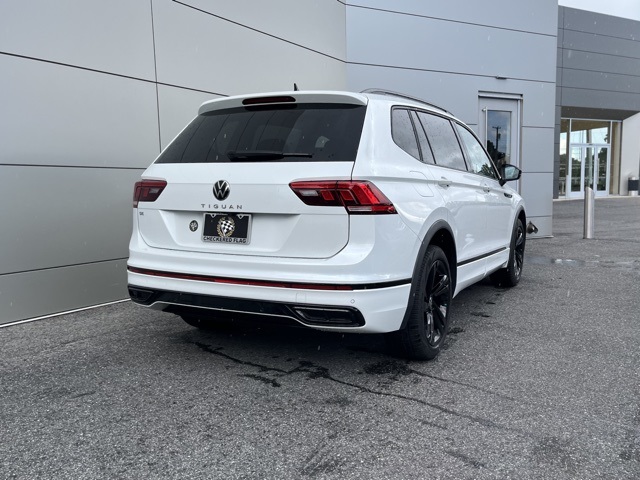 2024 Volkswagen Tiguan SE R-Line Black photo 19