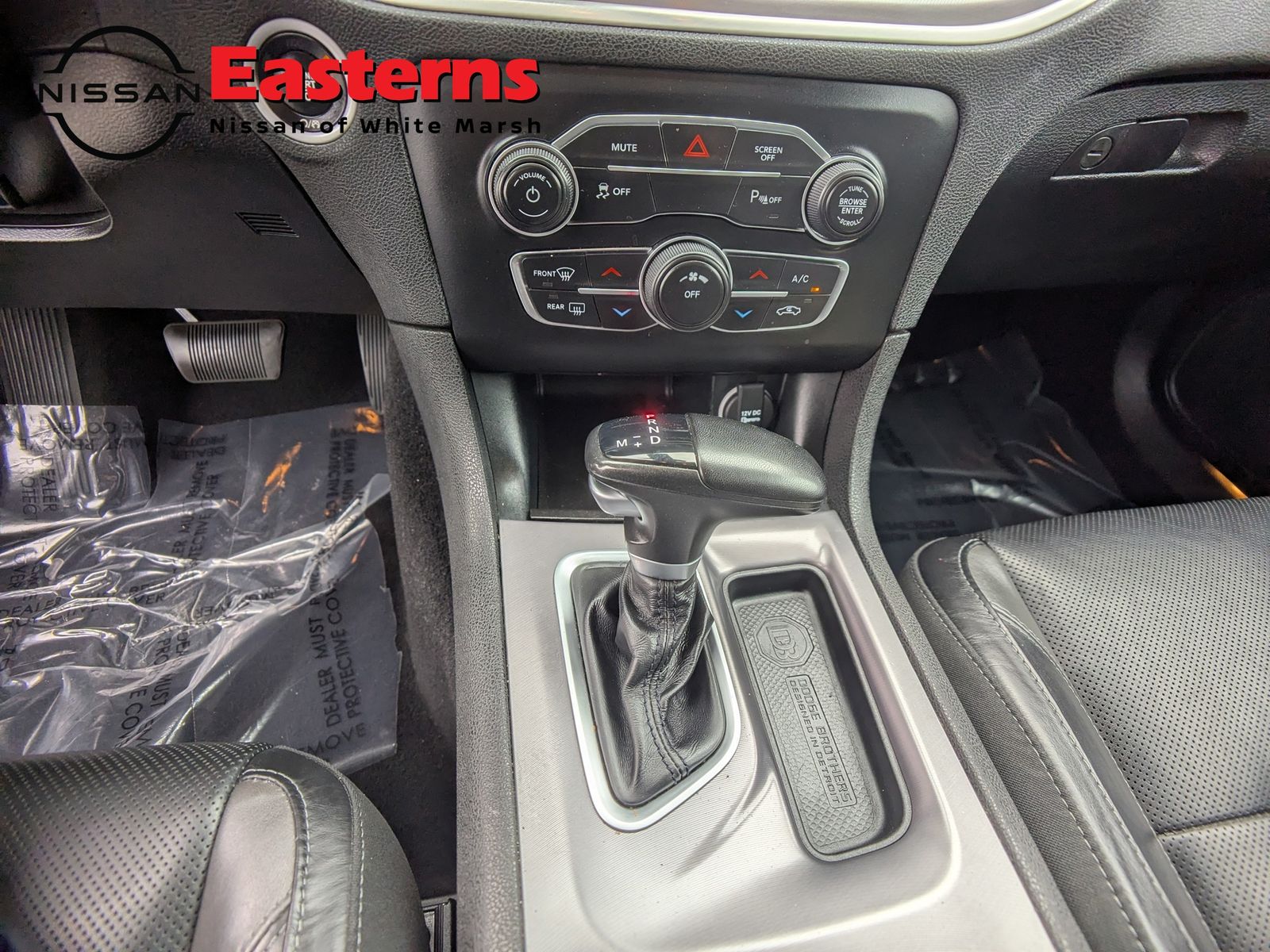 2022 Dodge Charger SXT photo 23