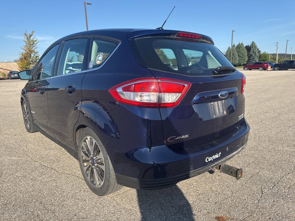2017 Ford C-Max Hybrid Titanium photo 38
