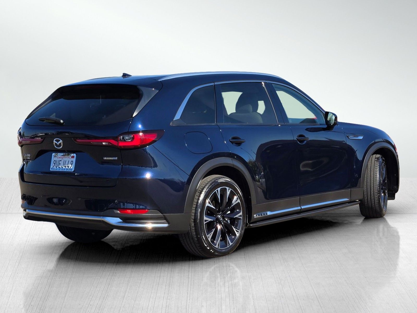 2025 Mazda CX-90 Premium Plus photo 4