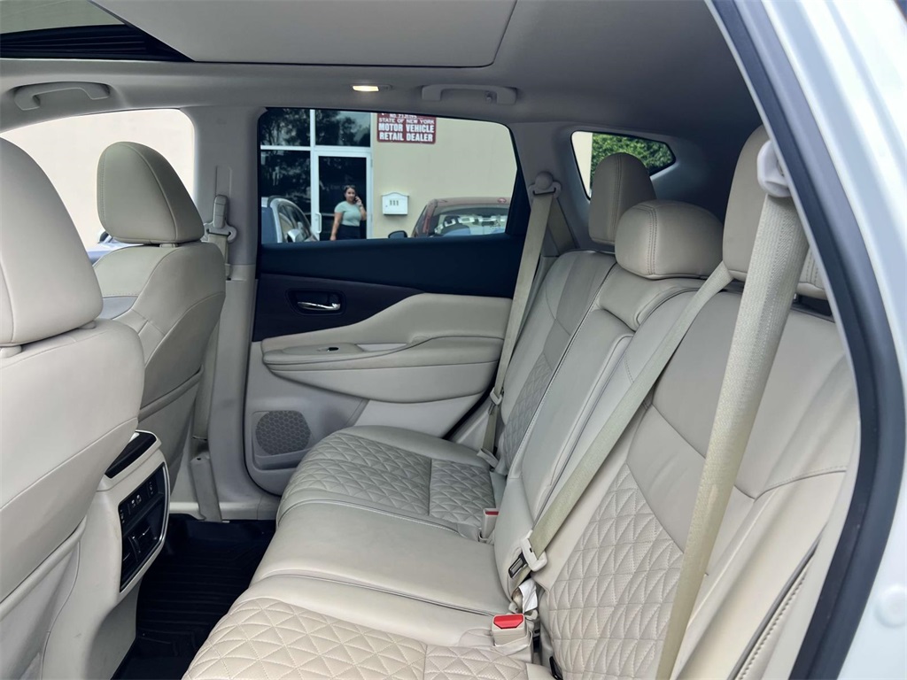 2019 Nissan Murano Platinum photo 11