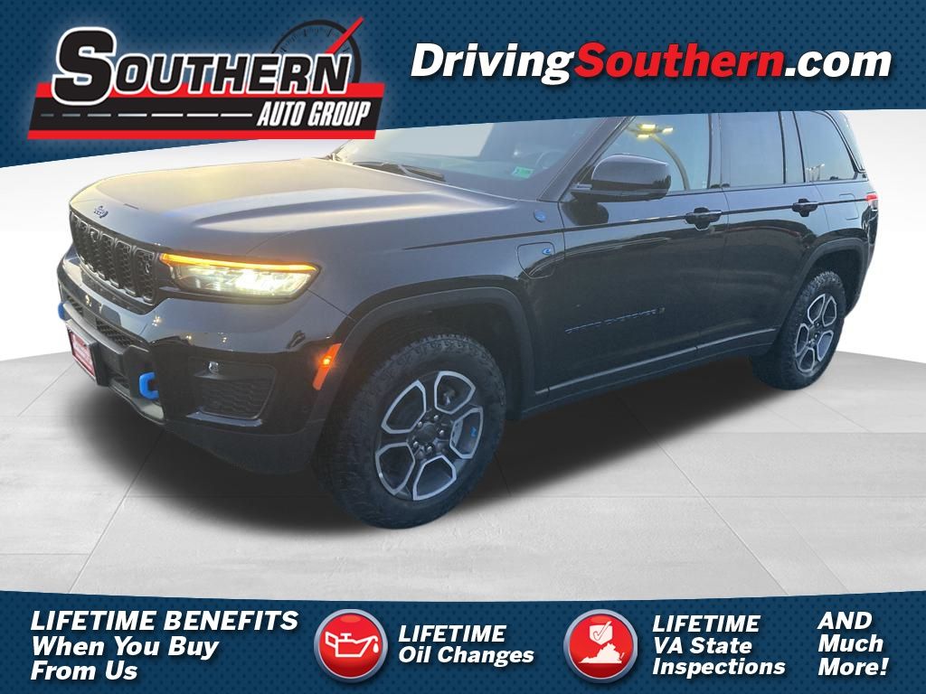 2024 Jeep Grand Cherokee Trailhawk 4xe's photo