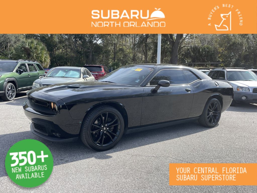 2018 Dodge Challenger SXT Plus