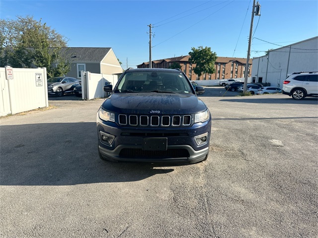 2018 Jeep Compass Latitude photo 3