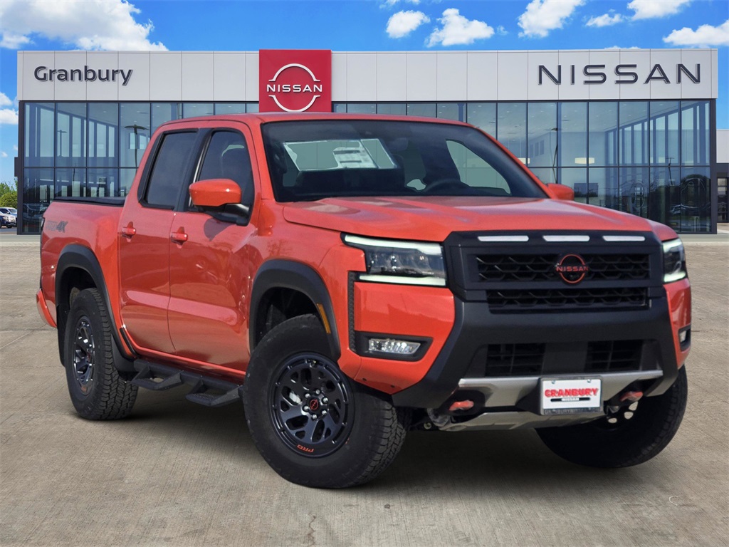 2026 Nissan Frontier PRO-4X's photo