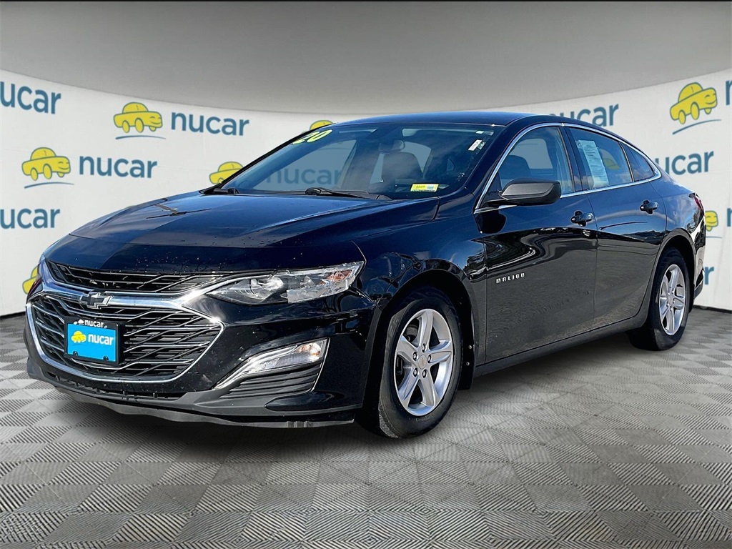 2022 Chevrolet Malibu LS photo 3