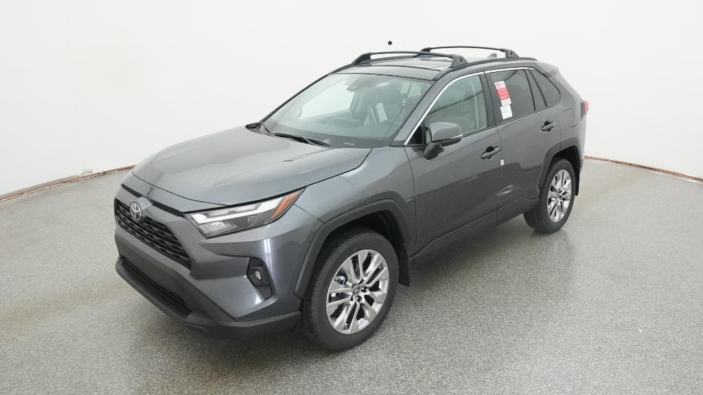 2025 Toyota RAV4 XLE Premium's photo
