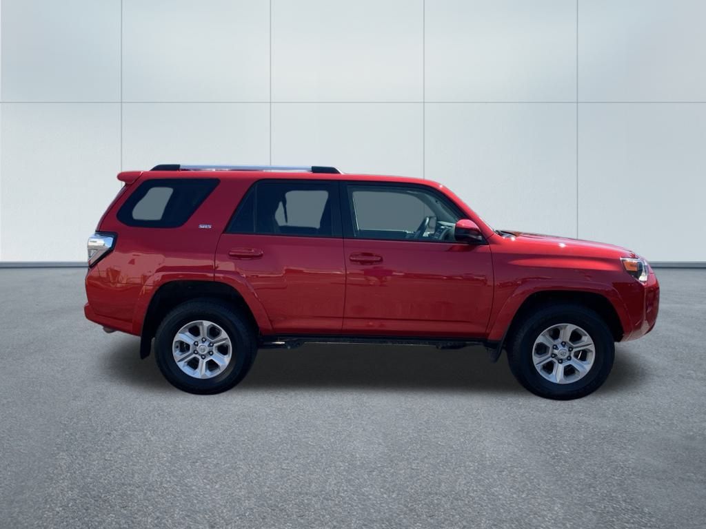 2023 Toyota 4Runner SR5 4WD photo 2