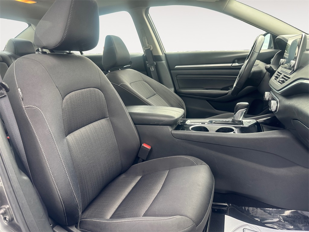 2022 Nissan Altima 2.5 SV photo 15