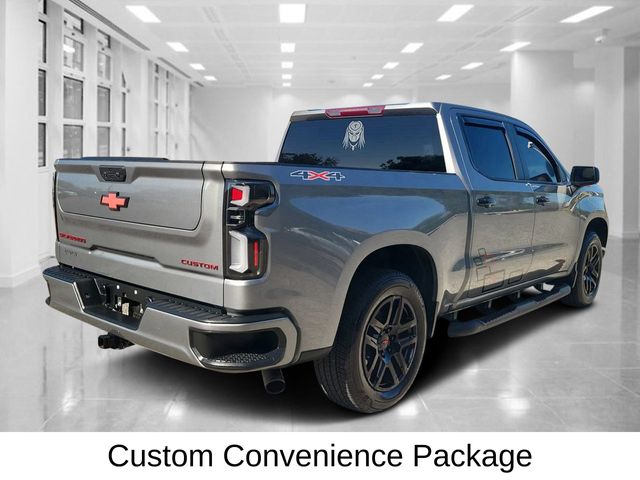 2023 Chevrolet Silverado 1500 Custom photo 2