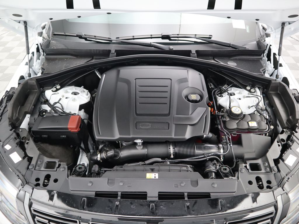 2026 Land Rover Range Rover Velar S photo 27