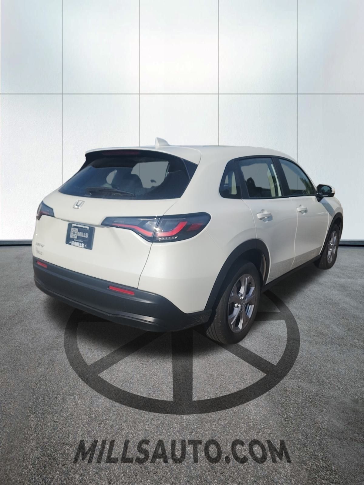 2023 Honda HR-V LX photo 3
