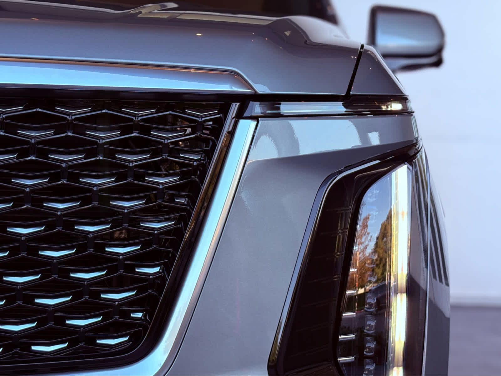 2025 Cadillac Escalade Premium Luxury photo 3