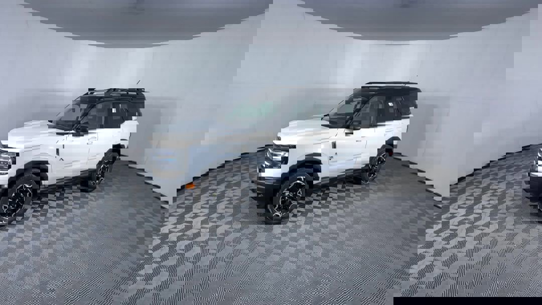2025 Ford Bronco Sport Outer Banks photo 4