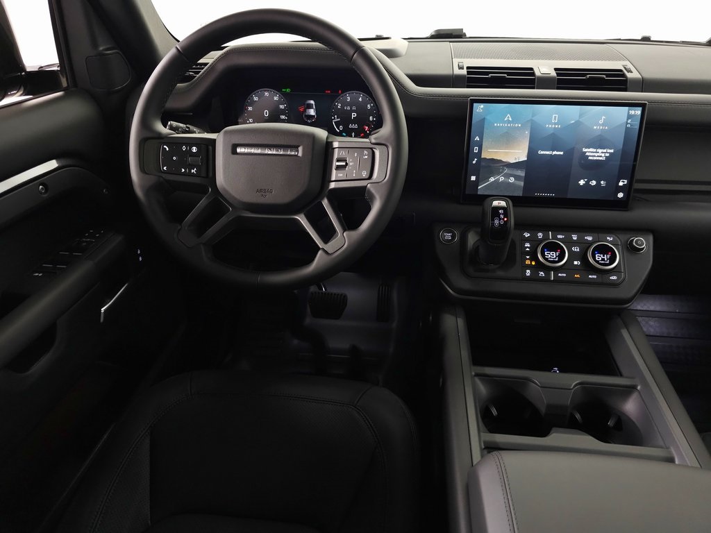 2025 Land Rover Defender 110 X-Dynamic SE photo 15