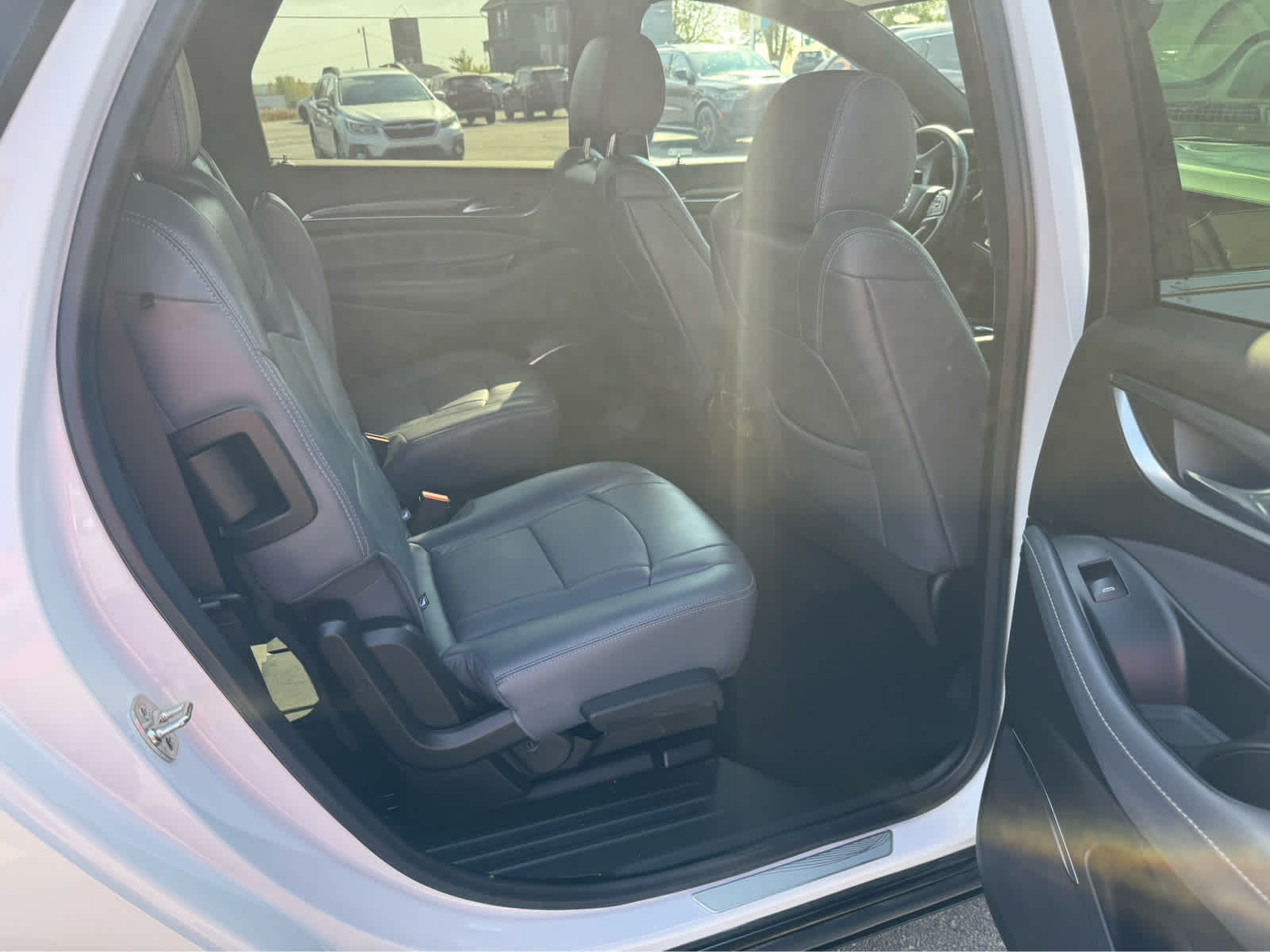 2024 Buick Enclave Essence photo 18