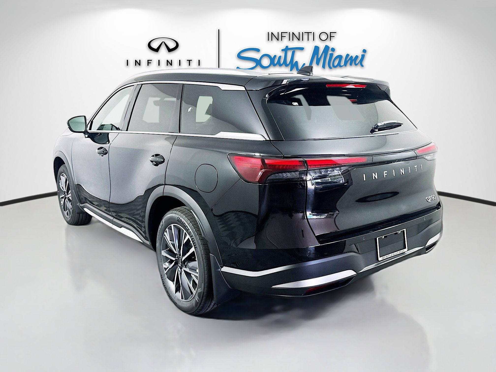 2026 Infiniti QX60 Luxe photo 4