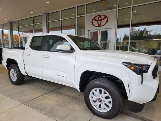 2025 Toyota Tacoma SR5 4x4 Double Cab photo 3