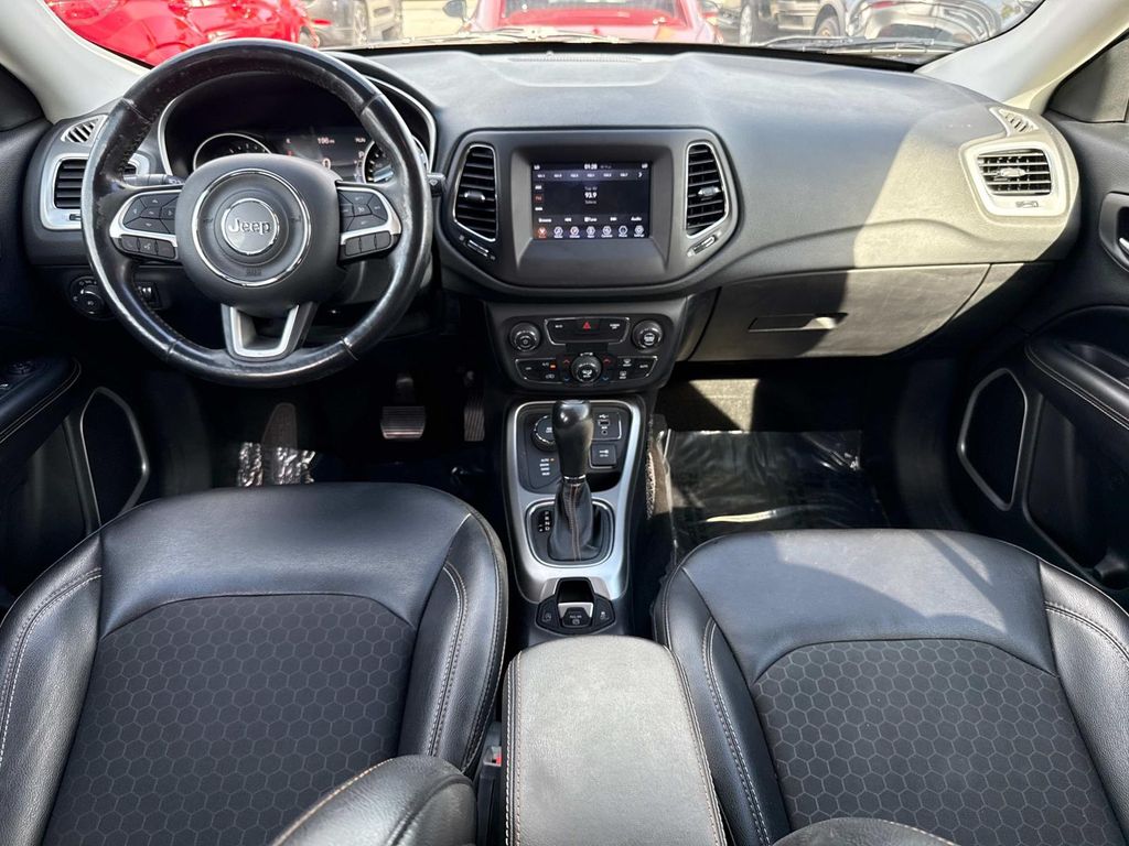 2019 Jeep Compass North Edition Latitude photo 14