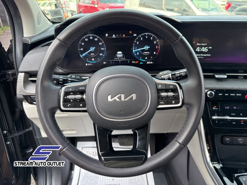 2024 Kia Carnival SX photo 37