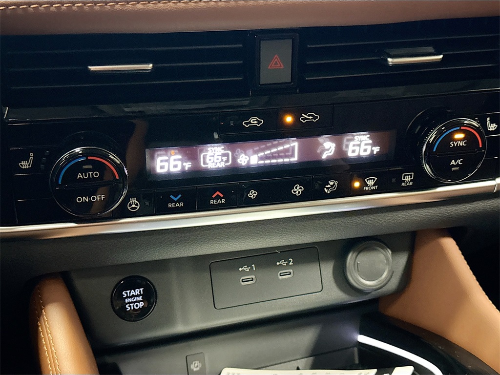2026 Nissan Rogue Platinum photo 32