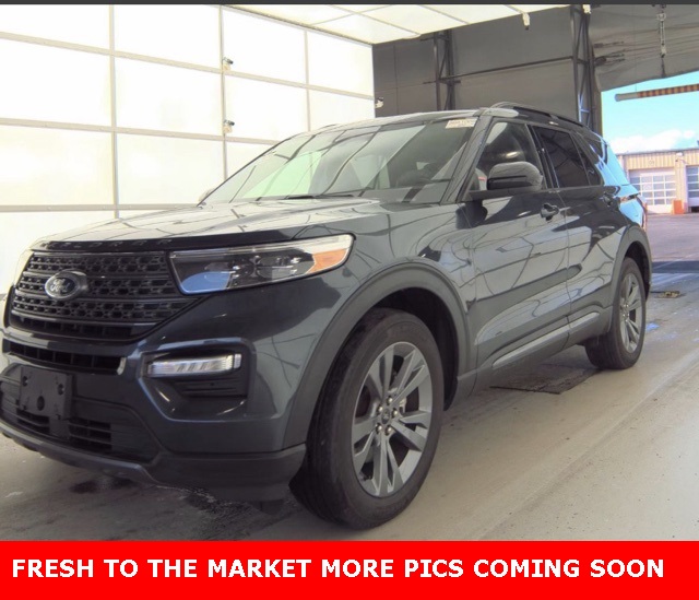 2022 Ford Explorer XLT's photo